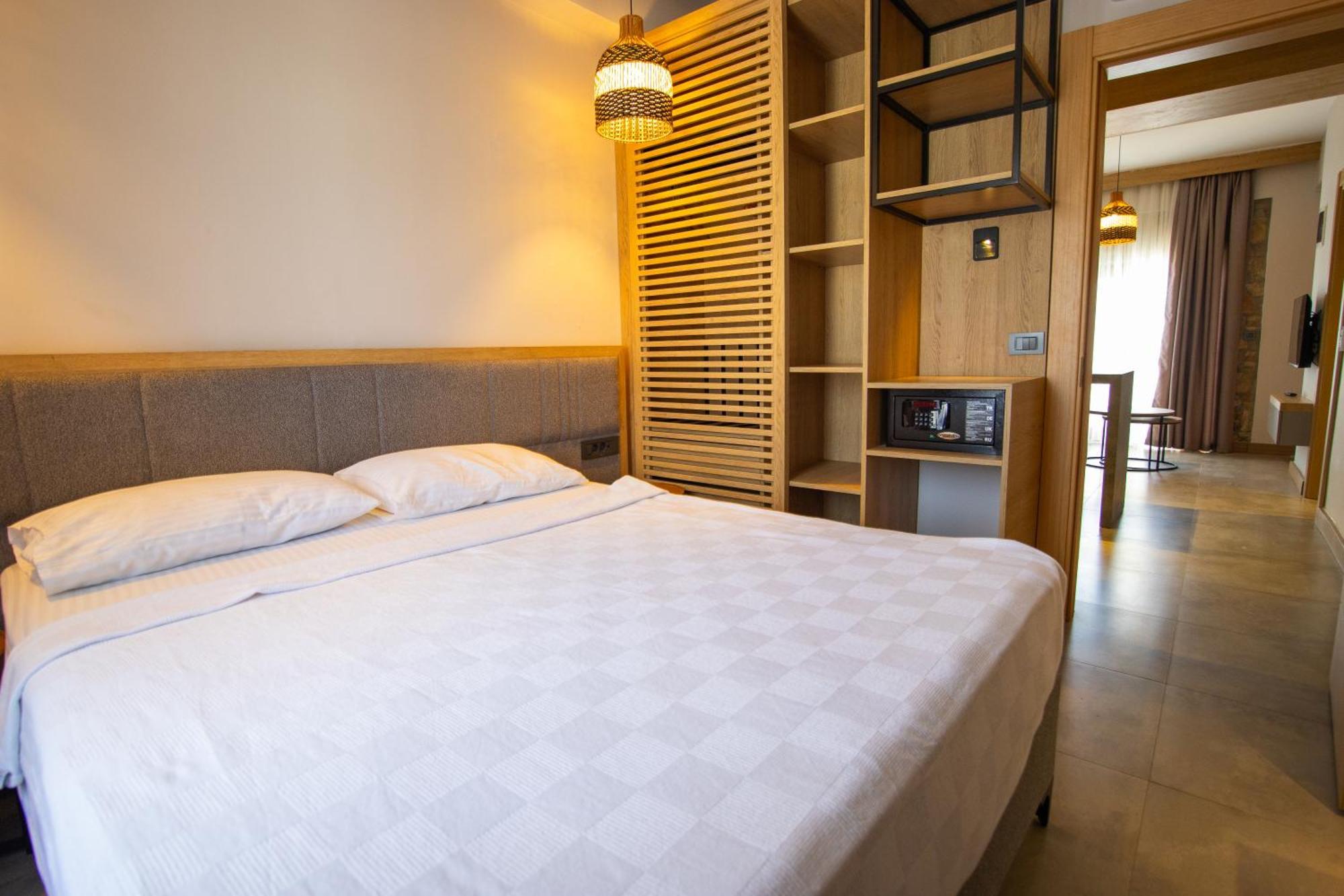 Asterina Hotel Turgutreis Szoba fotó